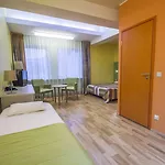 Braavo Hotel 3*