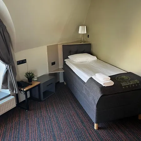 Hotel Braavo 3*