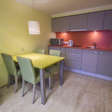 Hotel Braavo 3*